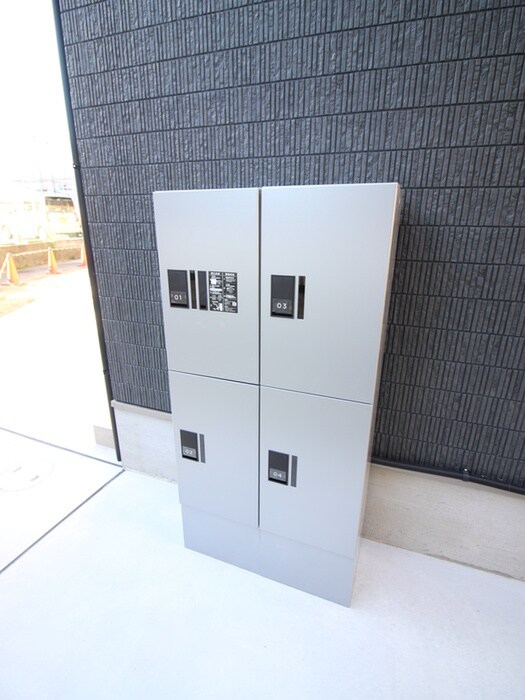 物件外観写真6　(建物設備)