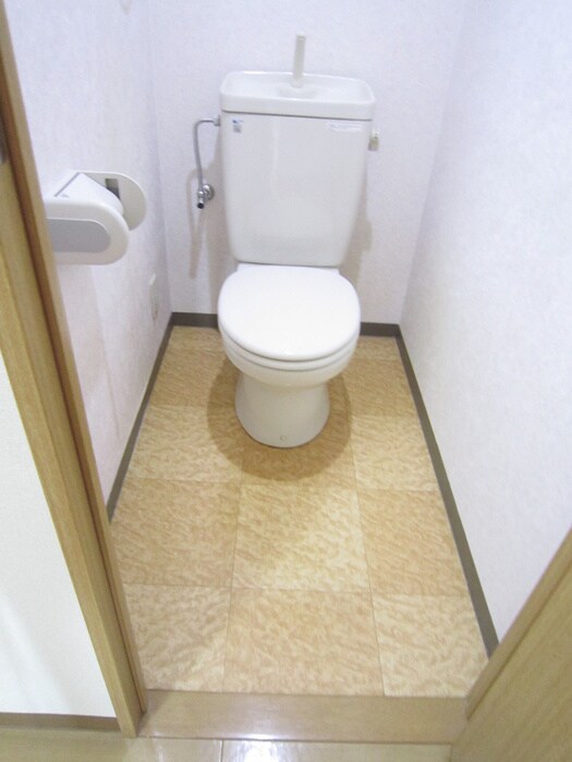 物件内観写真15　(トイレ)