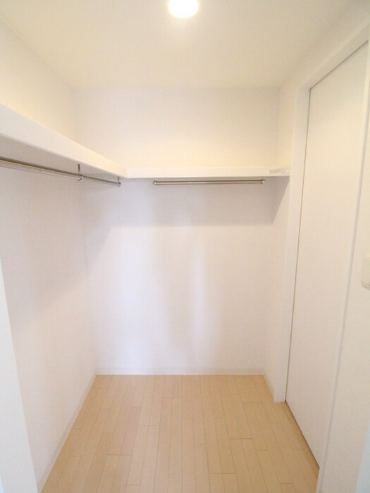 物件内観写真14　(収納)