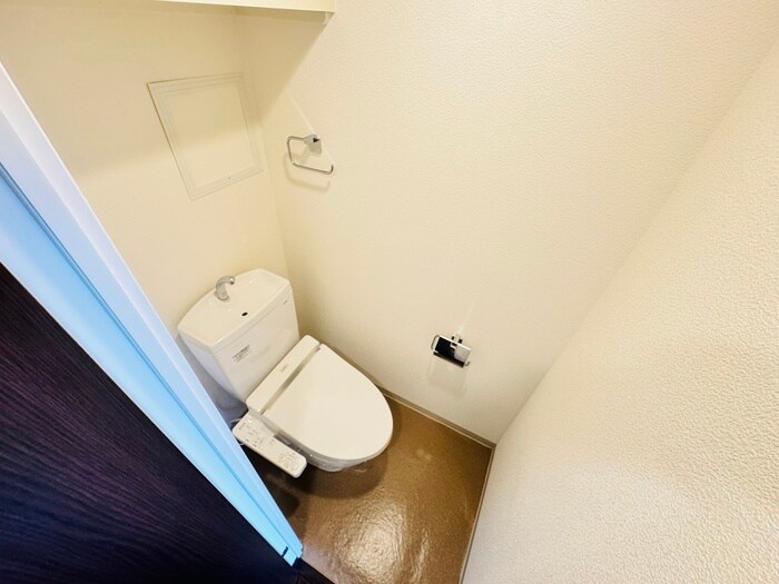 物件内観写真11　(トイレ)