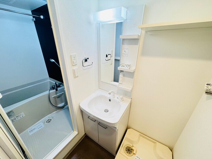 物件内観写真12　(洗面)