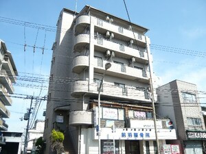 前羽ビル外観写真