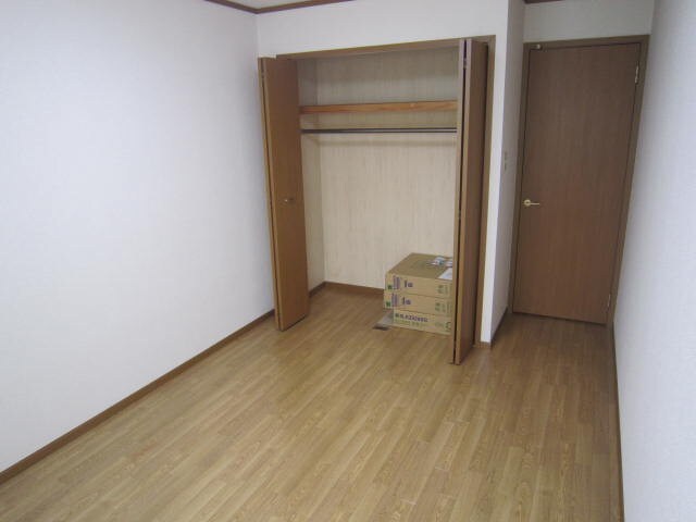 物件内観写真11　(居室)