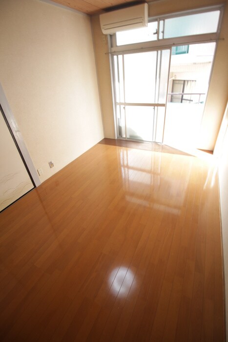 物件内観写真11　(居室)