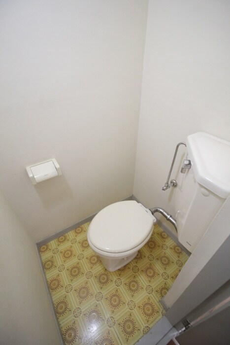 物件内観写真15　(トイレ)