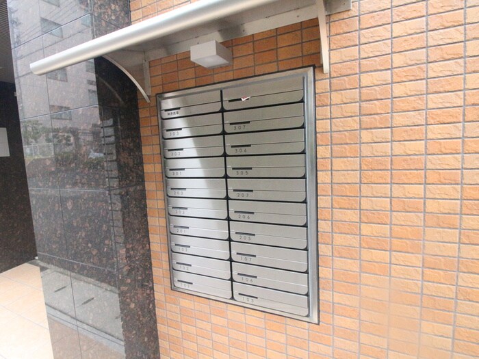 物件外観写真4　(建物設備)