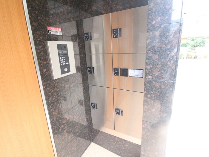 物件外観写真5　(建物設備)