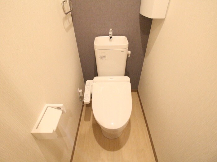 物件内観写真13　(トイレ)