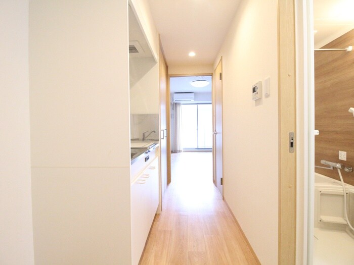 物件内観写真19　(廊下)