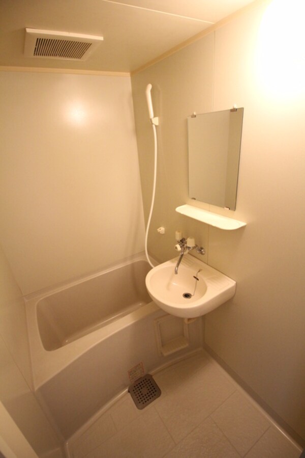 バス／シャワールーム等