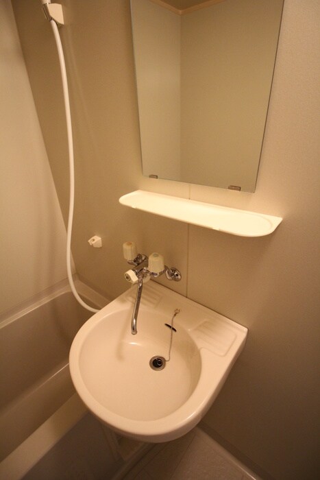 物件内観写真10　(洗面)