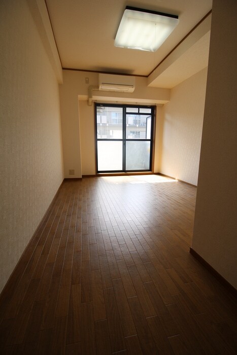 物件内観写真12　(居室)