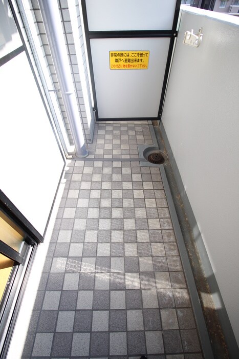 物件内観写真14　(ベランダ・バルコニー)