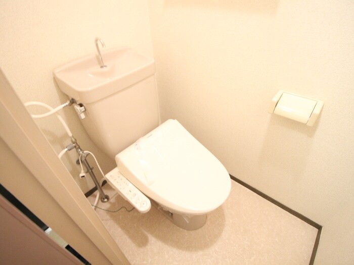 物件内観写真13　(トイレ)