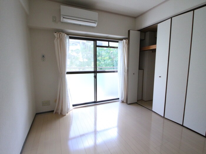 物件内観写真20　(居室)