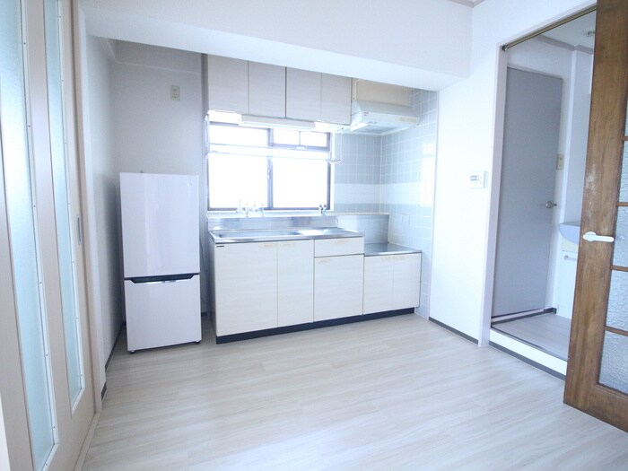 物件内観写真22　(居室)