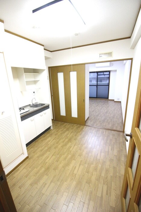 物件内観写真13　(居室)