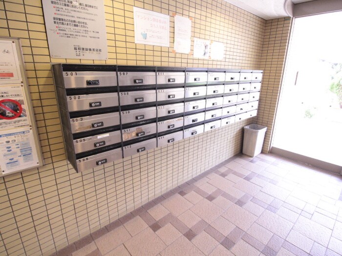 物件外観写真3　(建物設備)