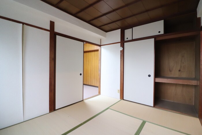 物件内観写真9　(居室)