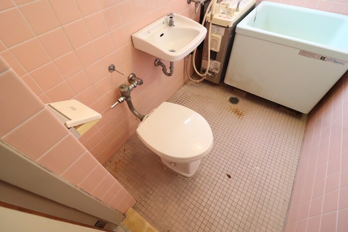 物件内観写真12　(トイレ)