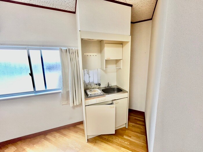 物件内観写真9　(居室)