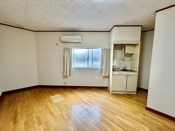 物件内観写真21　(居室)