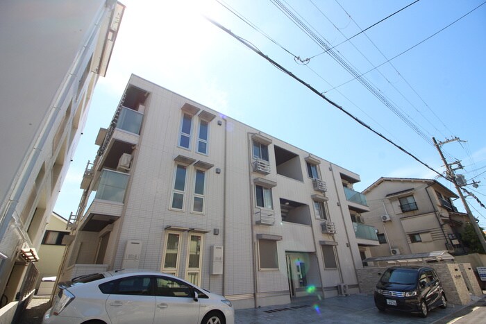 物件外観写真3　(外観写真)