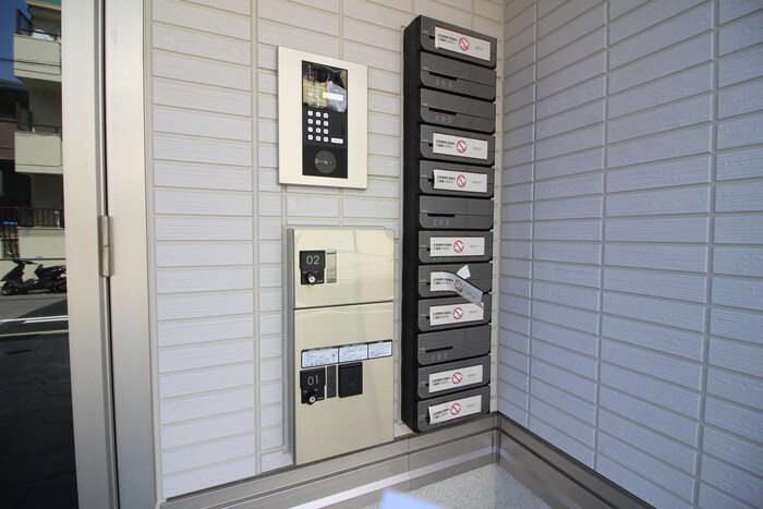 物件外観写真4　(建物設備)