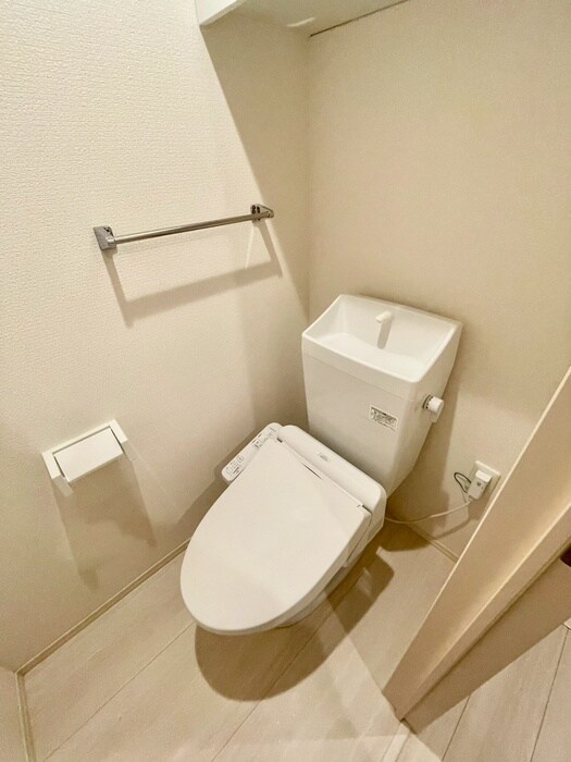 物件内観写真12　(トイレ)