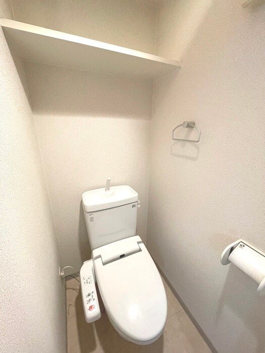 物件内観写真11　(トイレ)