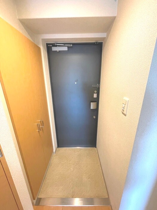 物件内観写真15　(玄関)