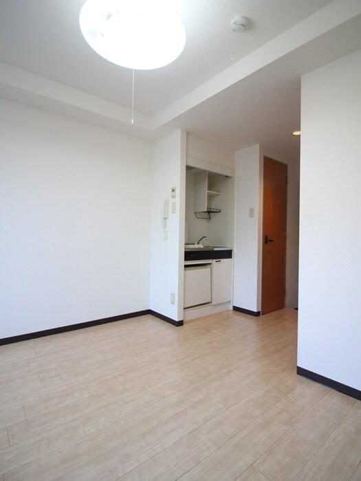 物件内観写真15　(居室)