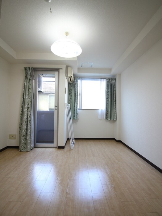 物件内観写真16　(居室)