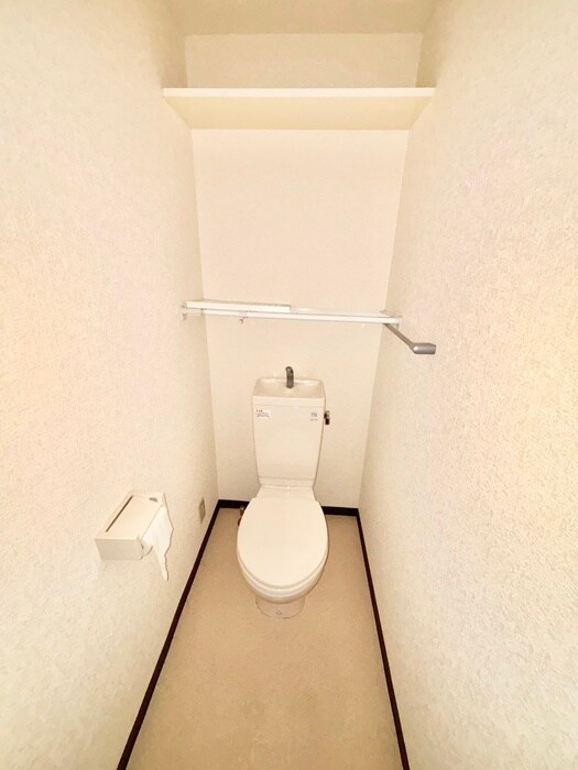 物件内観写真5　(トイレ)