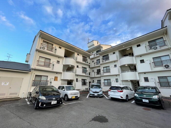 物件外観写真3　(外観写真)