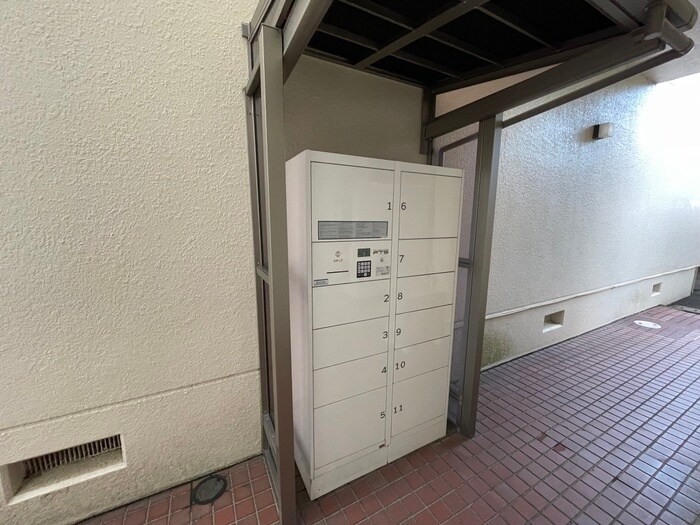 物件外観写真4　(建物設備)