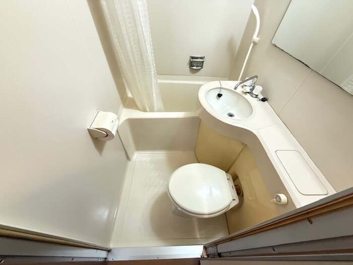 物件内観写真14　(トイレ)