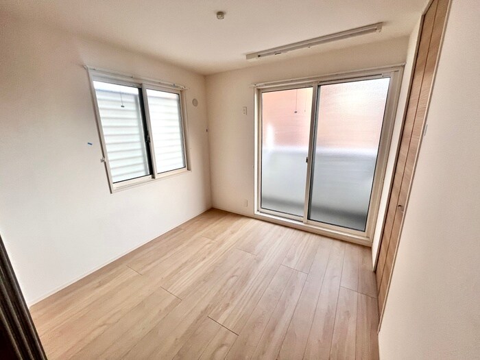 物件内観写真8　(居室)