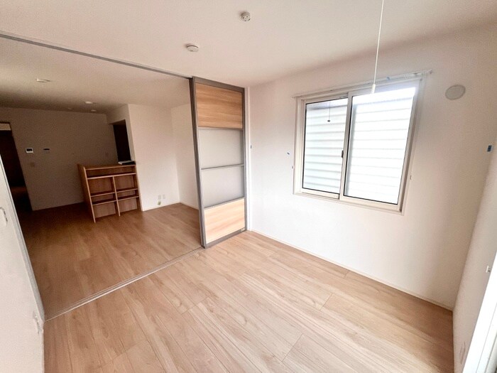 物件内観写真9　(居室)