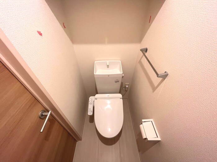 物件内観写真12　(トイレ)