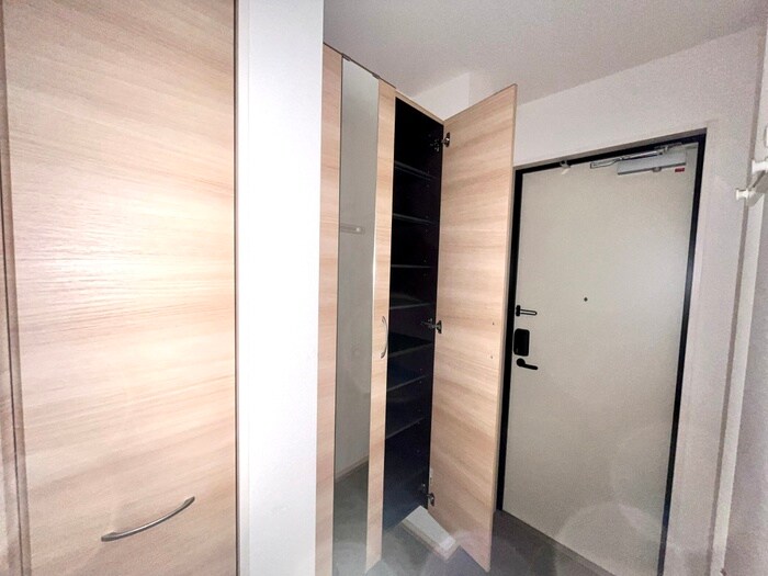 物件内観写真18　(靴箱)