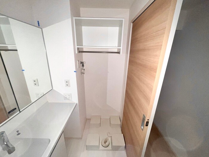 物件内観写真22　(洗濯機置場)