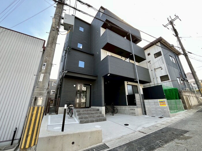 物件外観写真2　(外観写真)