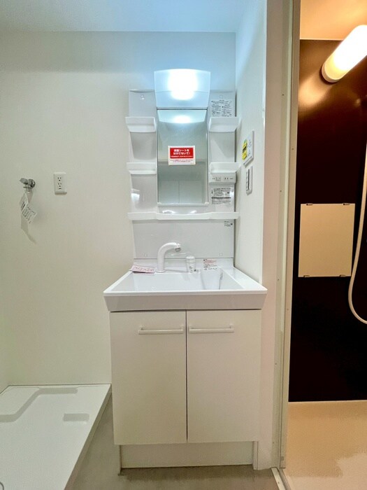 物件内観写真11　(洗面)