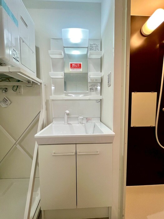 物件内観写真12　(洗面)