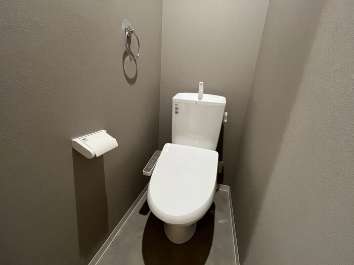 物件内観写真13　(トイレ)