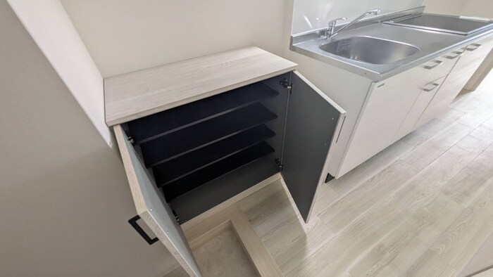 物件内観写真15　(靴箱)