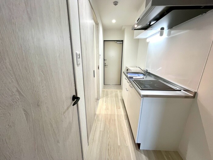 物件内観写真16　(玄関)