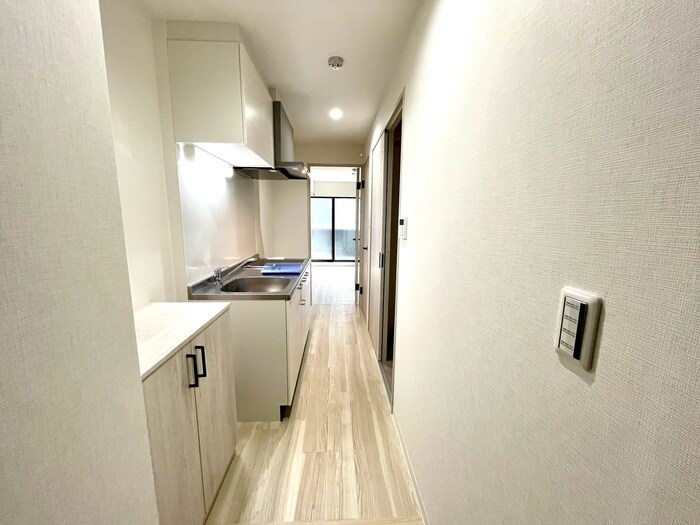 物件内観写真17　(玄関)