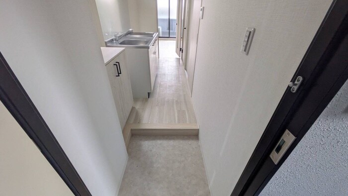 物件内観写真22　(玄関)